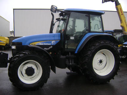 New Holland TS 120